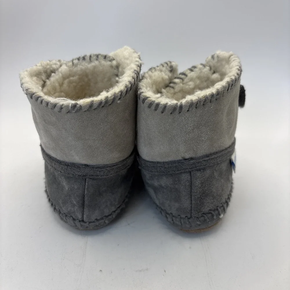 Robeez Infant 12-18 Months Gray‎ Suede Boots Booties Walking Hook & Loop